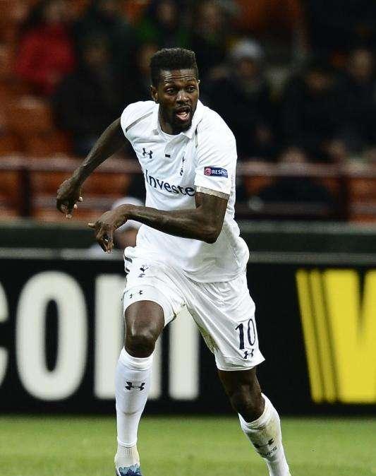 Chelsea, ipotesi Adebayor se parte Falcao