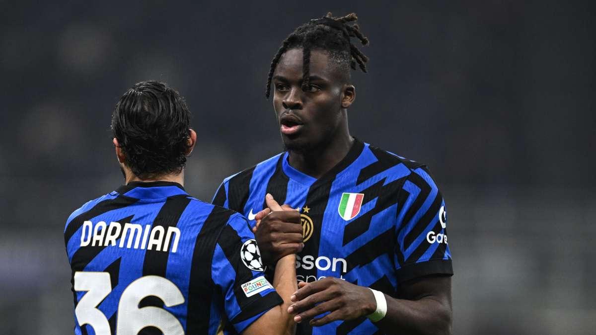 UFFICIALE - Bisseck rinnova con l’Inter fino al 2029: il comunicato del club 