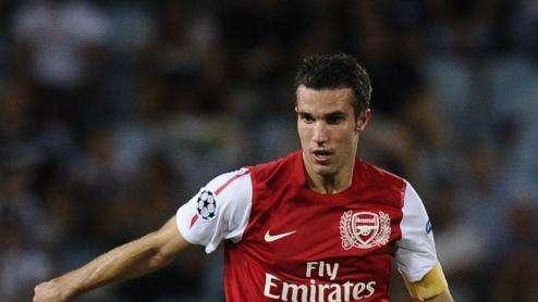 Arsenal, van Persie attende il rinnovo