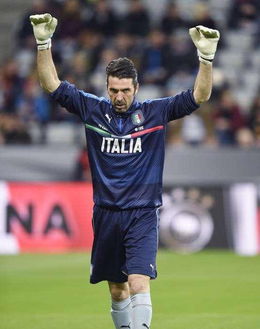 Juventus, Buffon: “Potevo lasciare i bianconeri … Vieri e Ronaldo mi toglievano il sonno”