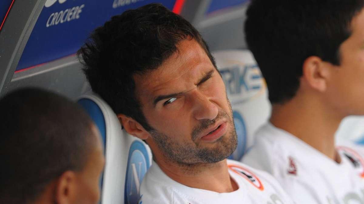 Roma, sirene inglesi per Vucinic. Lui apprezza: "Contento per tali interessi"