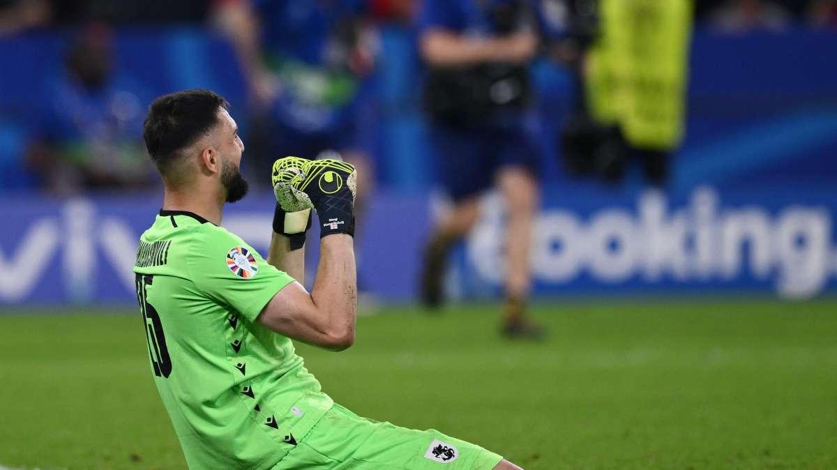 UFFICIALE- Liverpool acquista Mamardashvili, ma lo lascia in prestito al Valencia fino a giugno