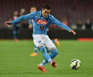 Calciomercato, il Napoli blinda Callejon