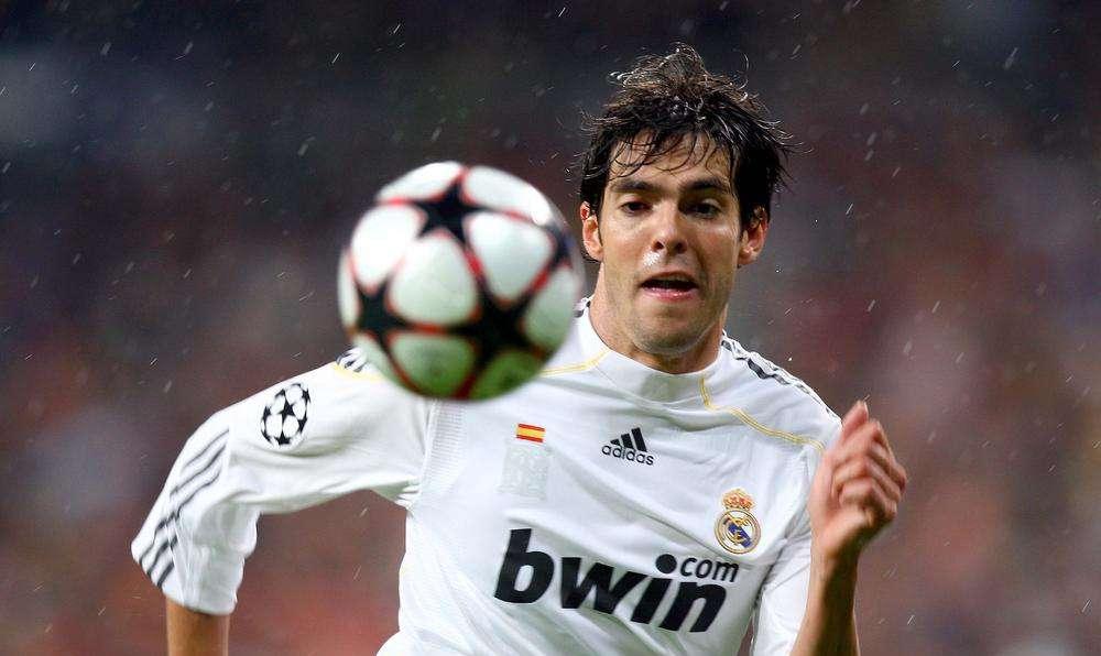 Real Madrid, Kakà ringrazia Mou: "Si è comportato bene con me"