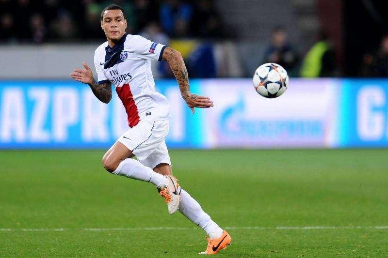 PSG, Inter e Juve su Van Der Wiel