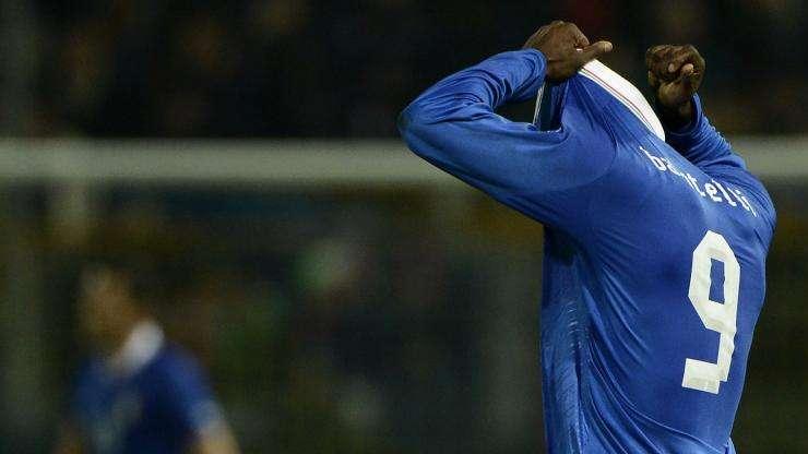 Manchester City, Mancini: "Balotelli non merita di giocare"
