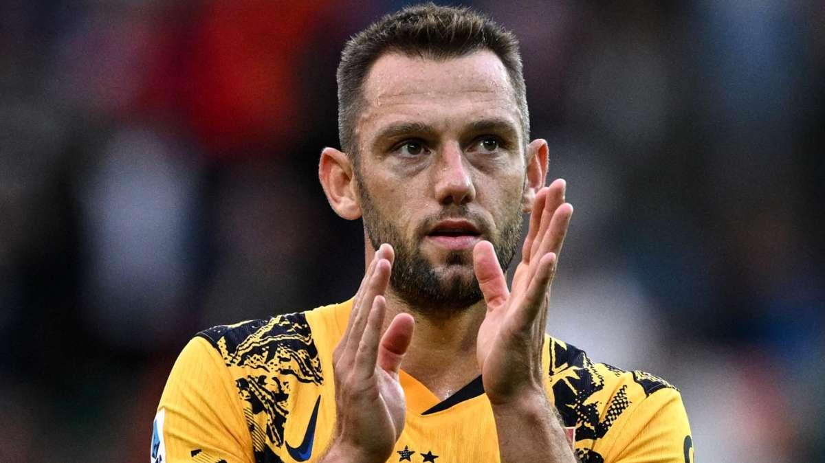 Corriere dello Sport - "De Vrij vuole restare ma l’Inter è su Bijol"