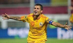 Ex Serie A: "Mutu vuole diventare allenatore" 