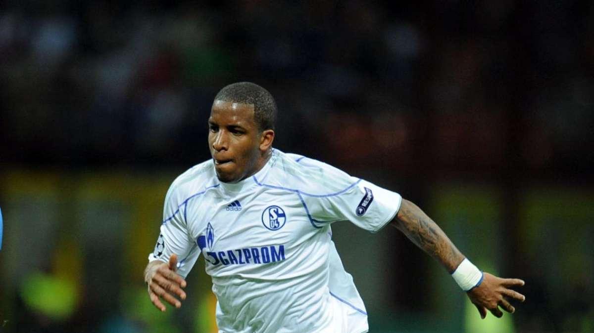 Schalke 04, Farfan nel mirino di una big inglese