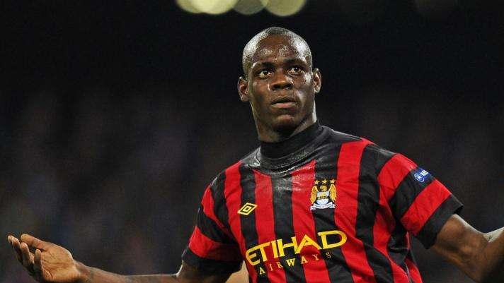 Man. City, Raiola: "Balotelli? Non andrà via"