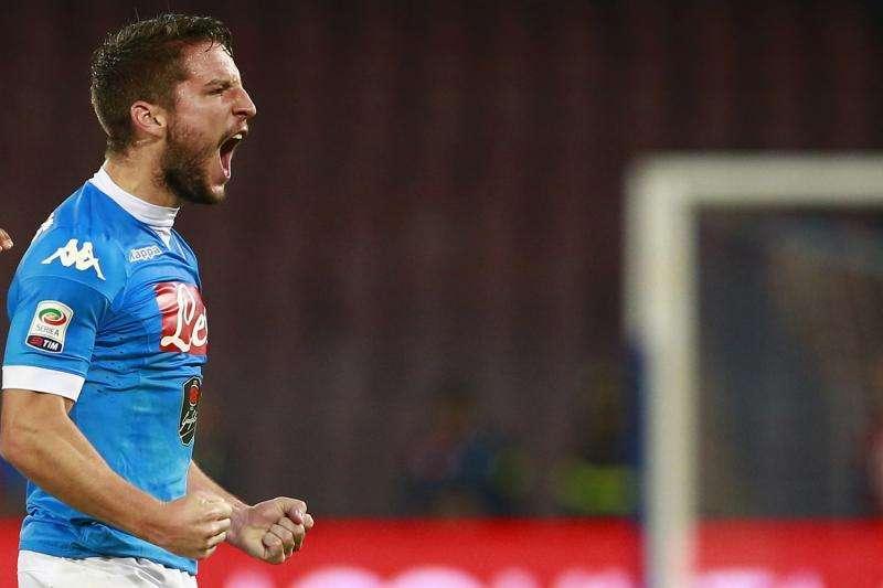 Napoli, Mertens: "Punto ad esserci con l'Inter"