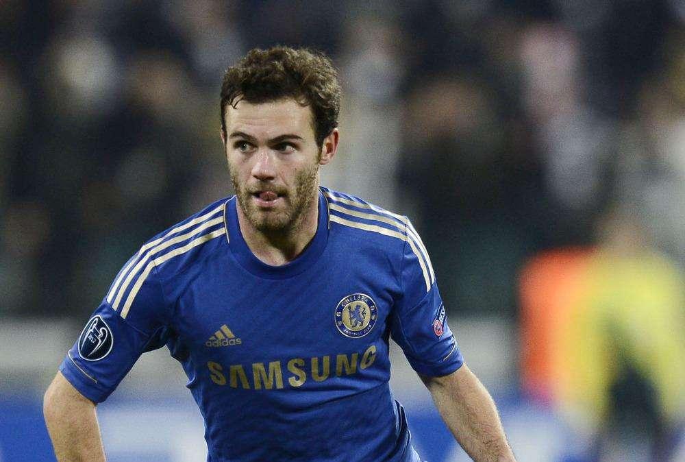 Manchester United, si lavora ad un super colpo dal Chelsea