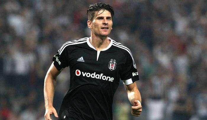 Fiorentina, parole al veleno di Mario Gomez