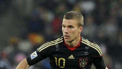 Arsenal, Podolski si avvicina