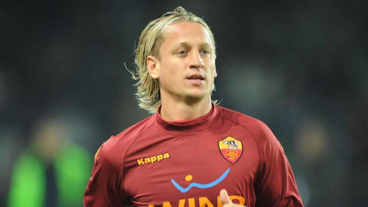 Roma, Mexes rinnovo e poi addio