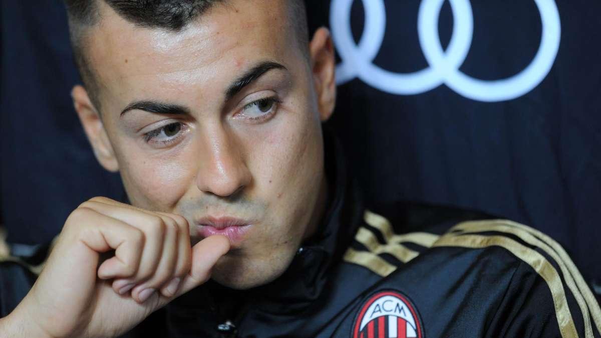 Milan, il Genoa pressa per avere El Shaarawy a giugno