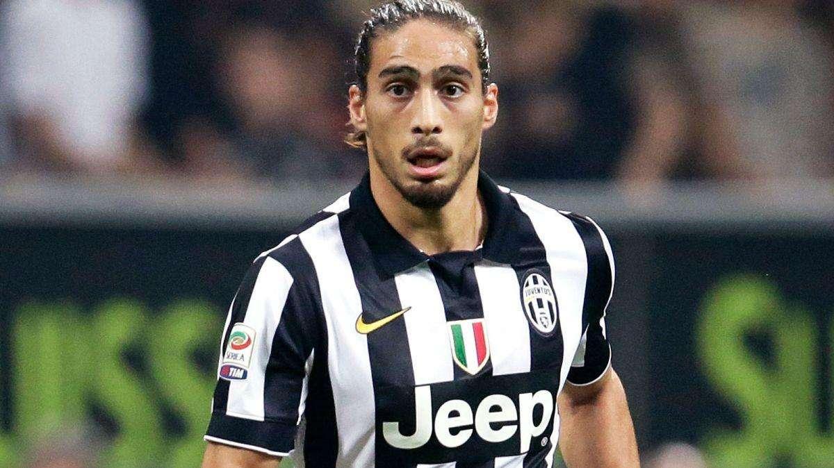 Juventus, Allegri blocca  la cessione di  Caceres