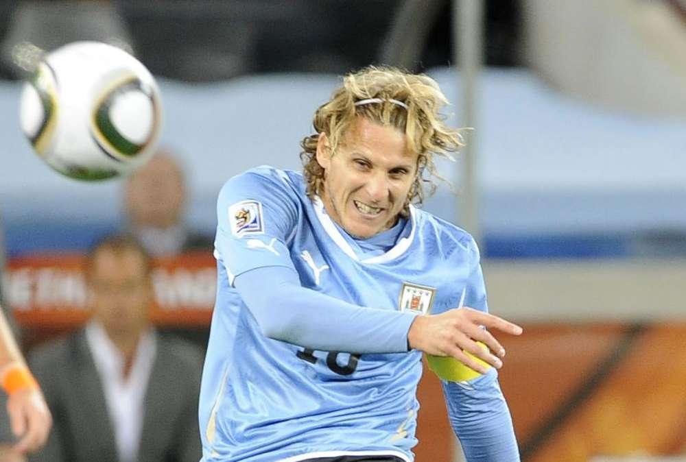 TRIPLICE FISCHIO - Uruguay-Perù 1-1 - Suarez risponde a Guerrero