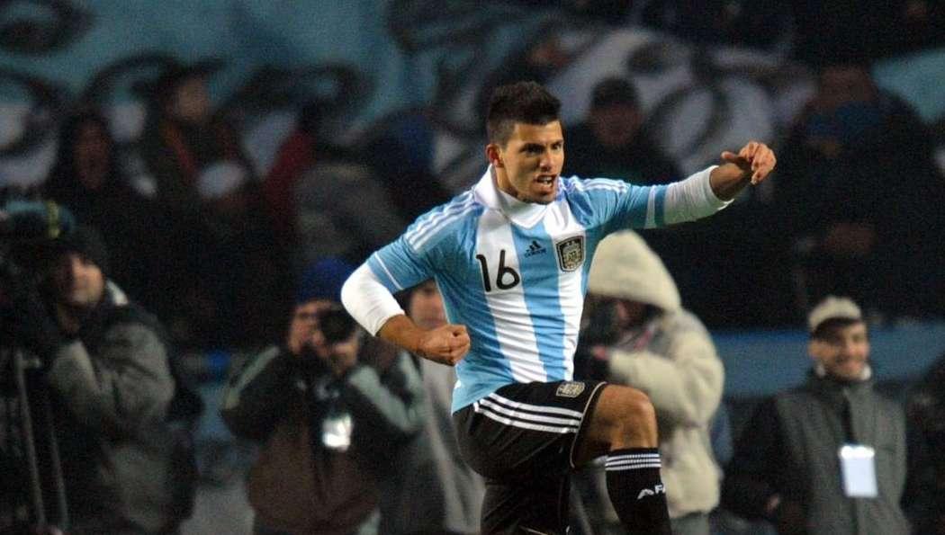Top Aguero, flop Milito. Le pagelle dell'Albiceleste
