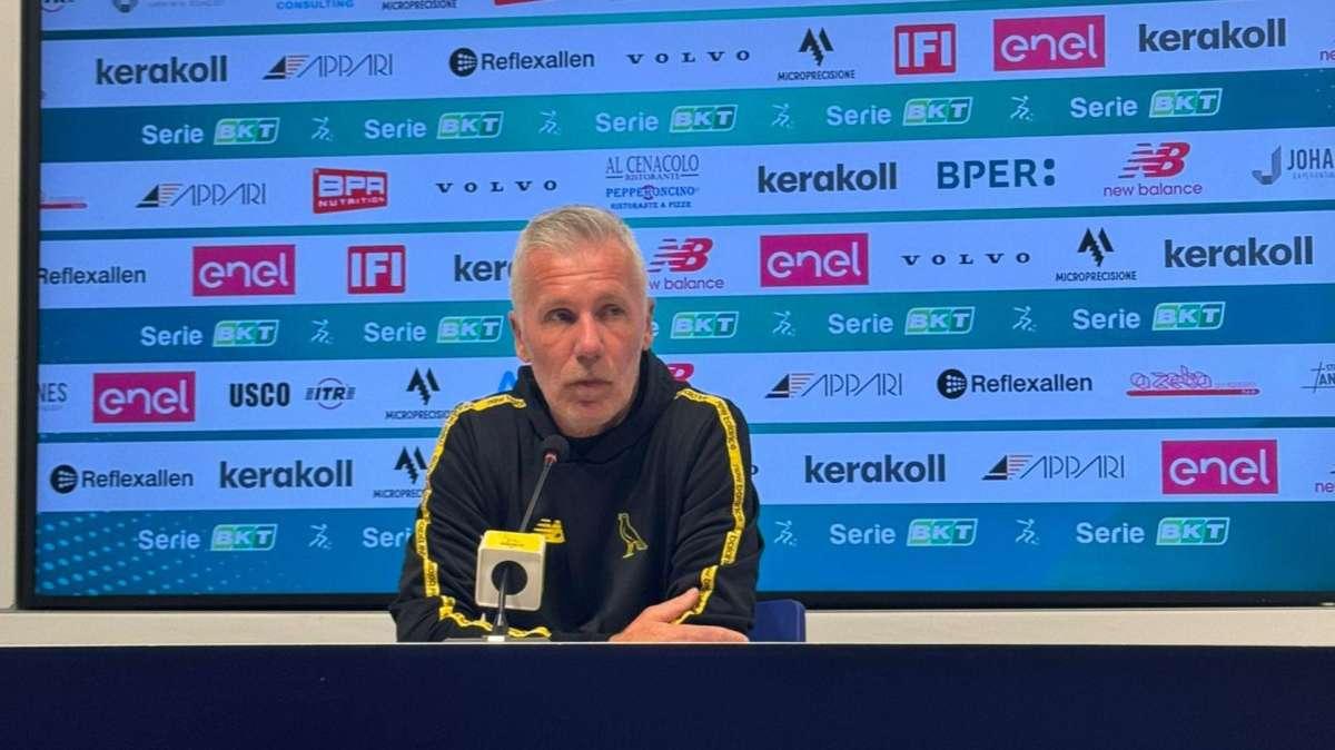 Cremonese-Modena, Mandelli: "Massima attenzione, Cremonese squadra motivata"
