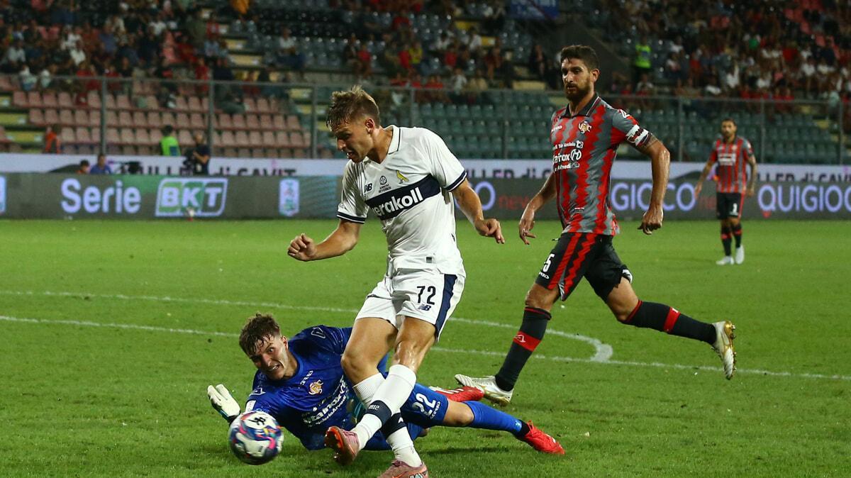 Cremonese, difesa troppo lenta: il Modena ha scoperto tutti i limiti dei grigiorossi