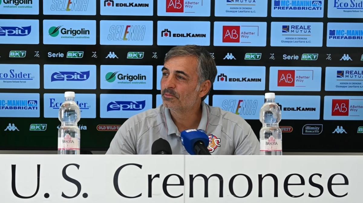 Arezzo-Cremonese, Pecchia: "L'idea e l'identità di gioco devono essere chiari per tutti"