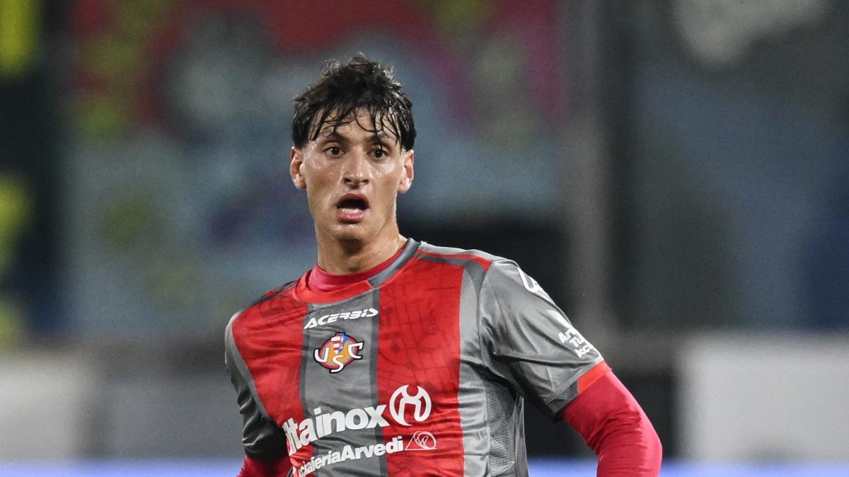 Ex Cremonese - Futuro al Cagliari per Romano Floriani Mussolini