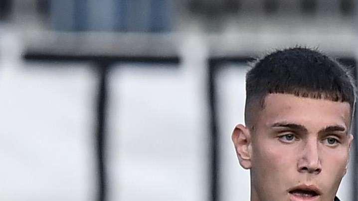 UFFICIALE - Altro colpo in attacco, dal Venezia arriva Raimondo