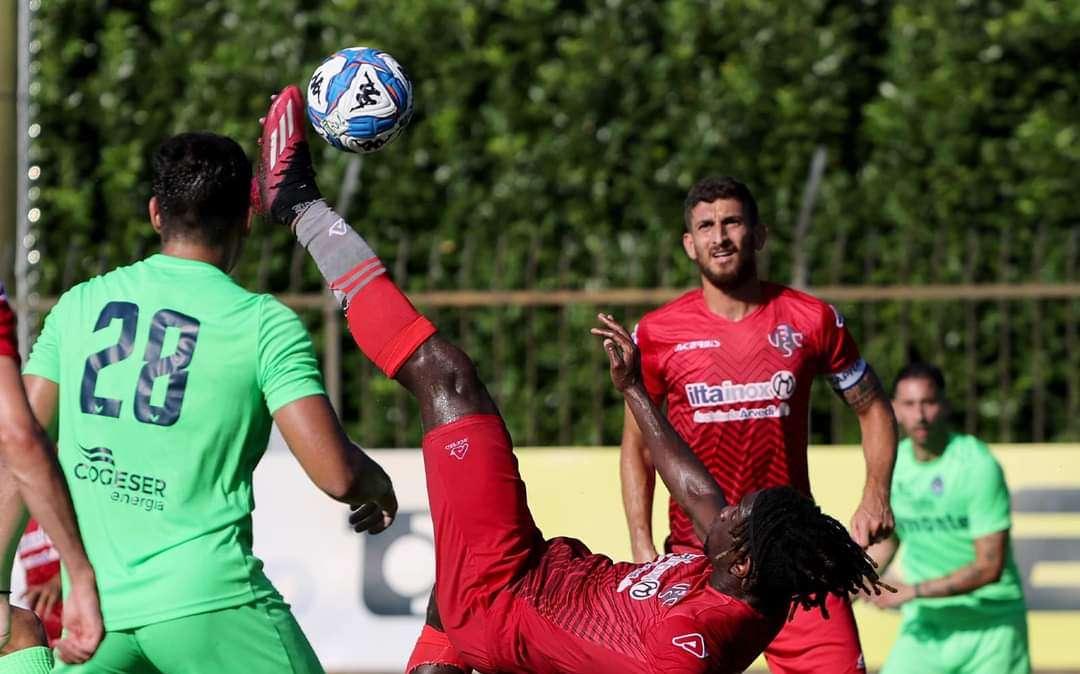Cremonese tra la suggestione Tutino e la necessità di sfoltire la rosa. 