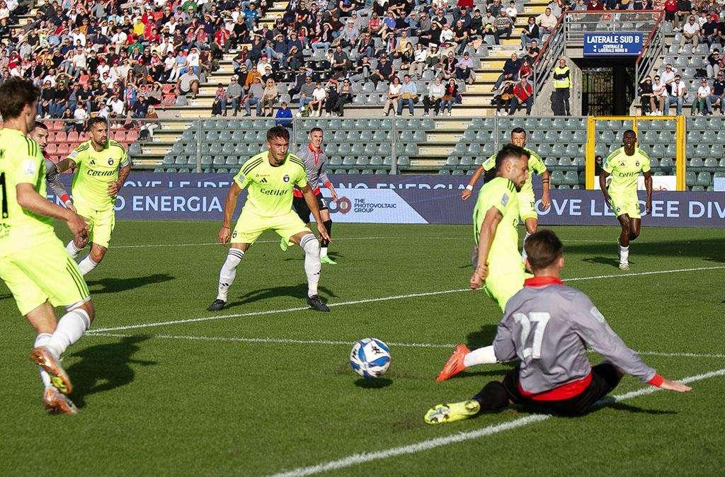 Cremonese: Un brutto risveglio...lavorare per  ripartire da Mantova 