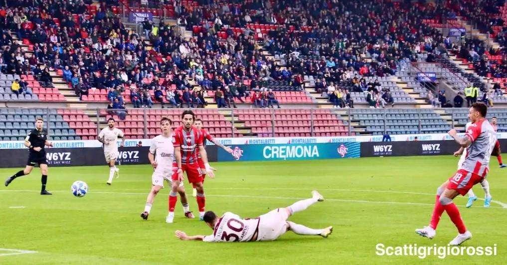 La Cremonese abbatte il tabù dello Zini…"Doppietta" di Corini.