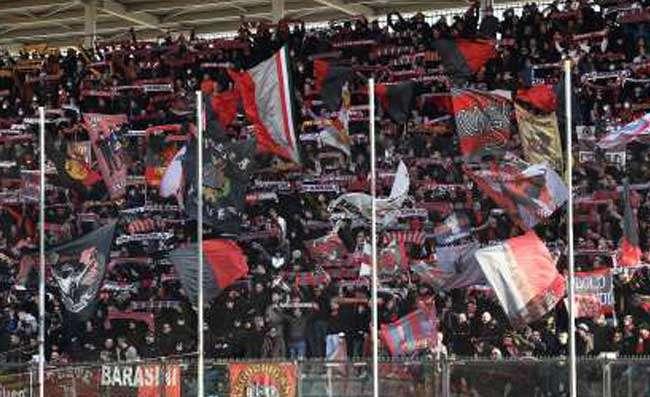  I tifosi guardano già al mercato di gennaio... ci sono da giocare 3 partite. 