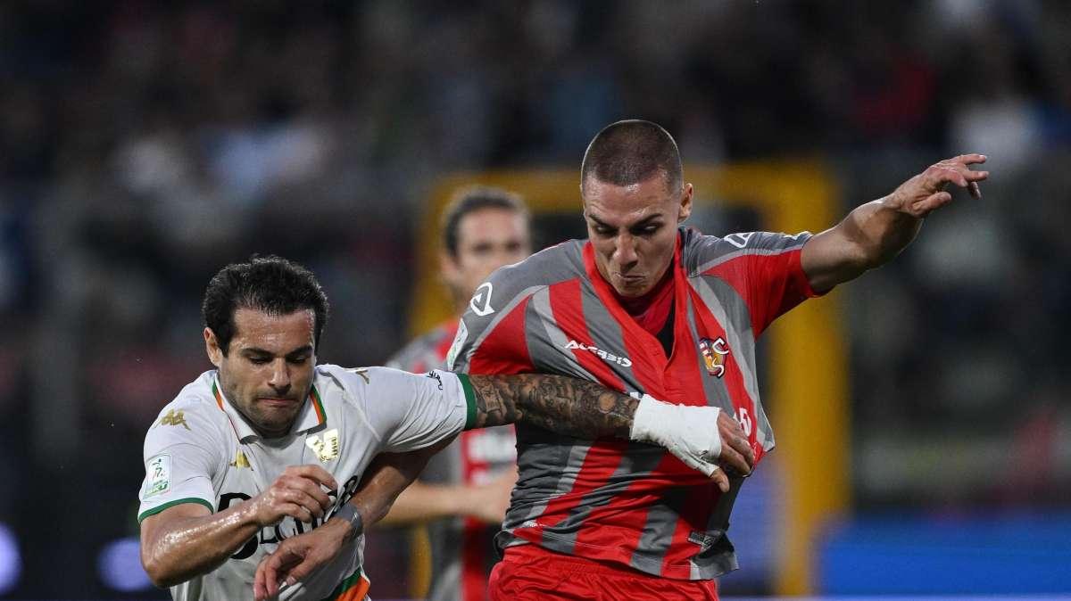 Alfredo Pedullà: Antov vicino al ritorno in grigiorosso
