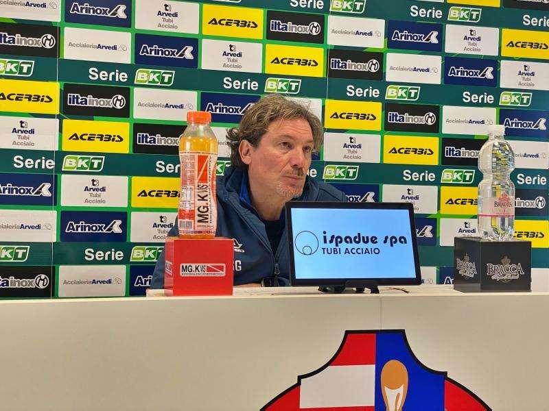 Stroppa: “ Noi cercheremo di fare la partita come sempre, poi vedremo come si comporteranno quando avremo palla.” 