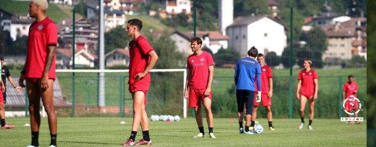 La Cremonese alle ore 17.00 in campo contro il Trento. 