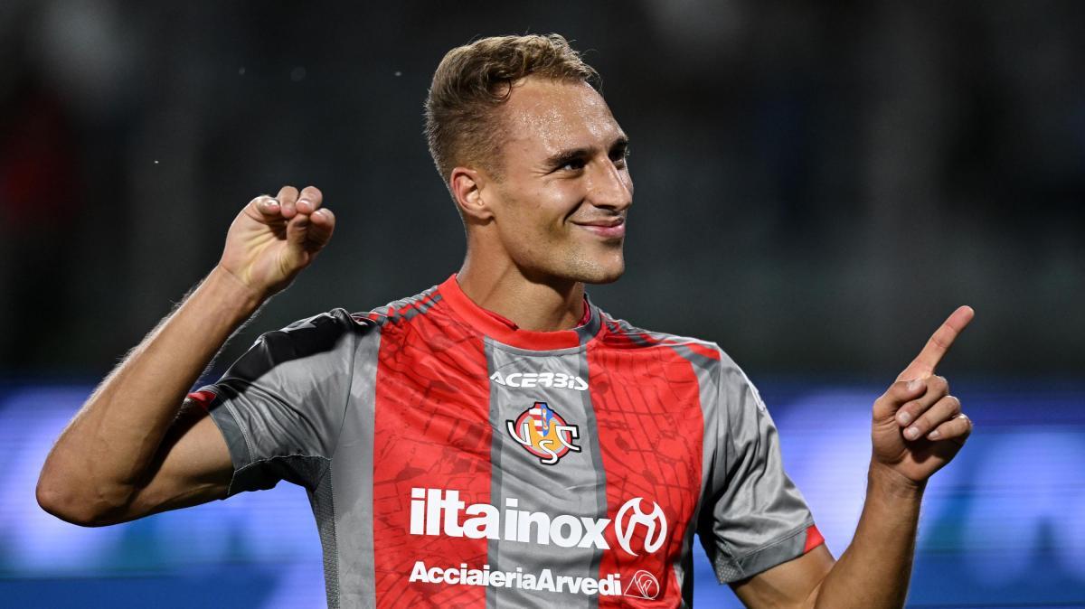 Cremonese, il Benevento accelera per De Luca: la sua cessione può sbloccare definitivamente Shpendi