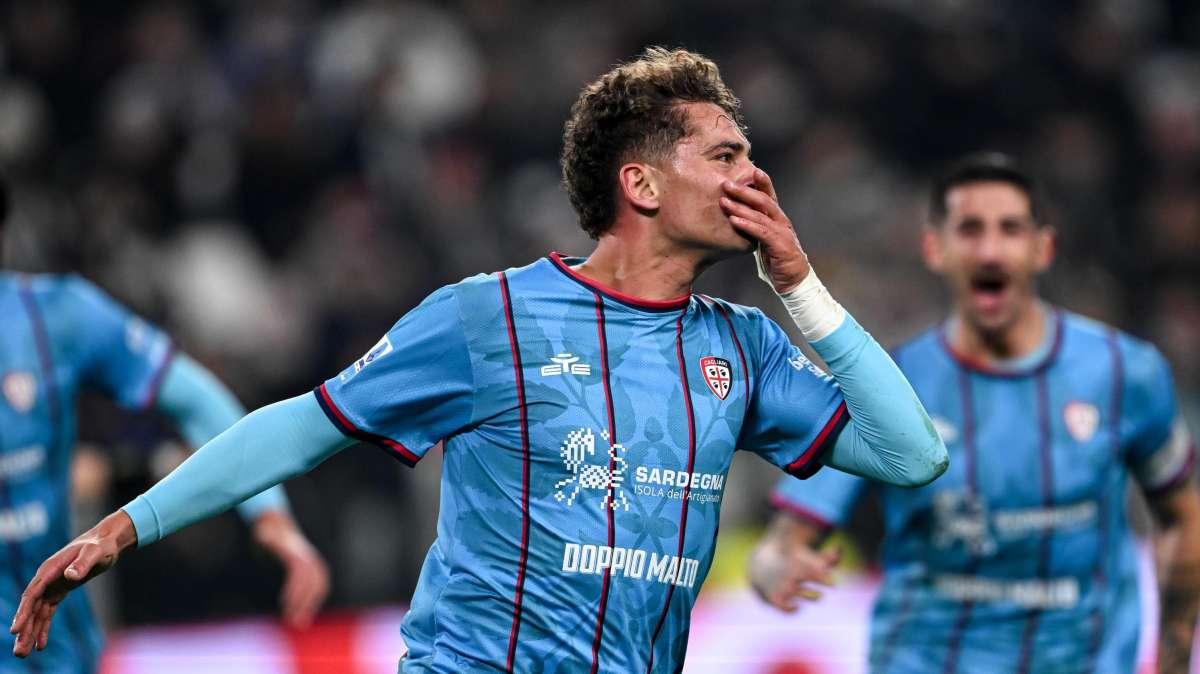 Gazzetta - Esposito, gol da sei punti: il Cagliari batte la Cremonese e avvicina la salvezza