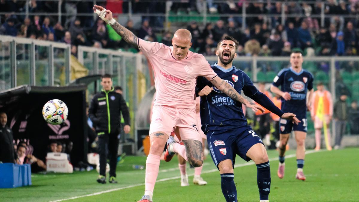 Cremonese, spunta il nome di Trimboli: ma il mercato segue altre priorità