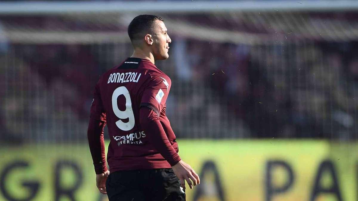Il Mattino - Salernitana, scambio Bonazzoli-Ghiglione con la Cremonese
