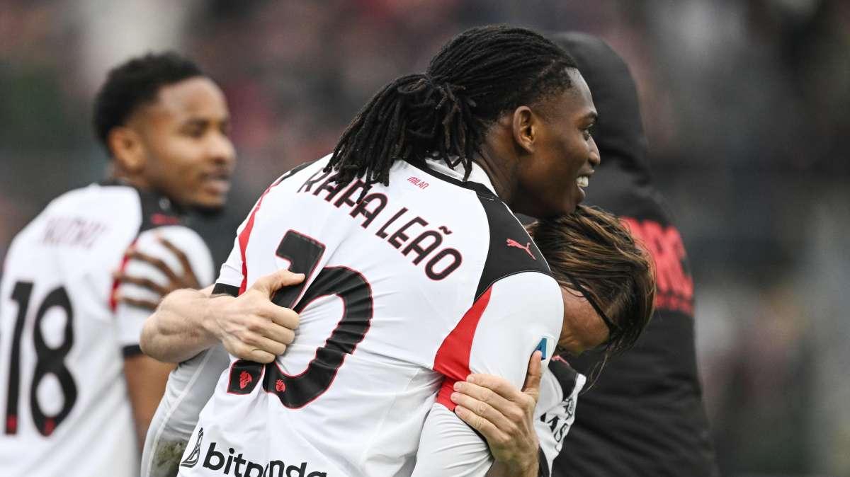 GdS - Pavlovic e Leao, reti nel recupero. Cremonese ko e ora c'è l'Inter
