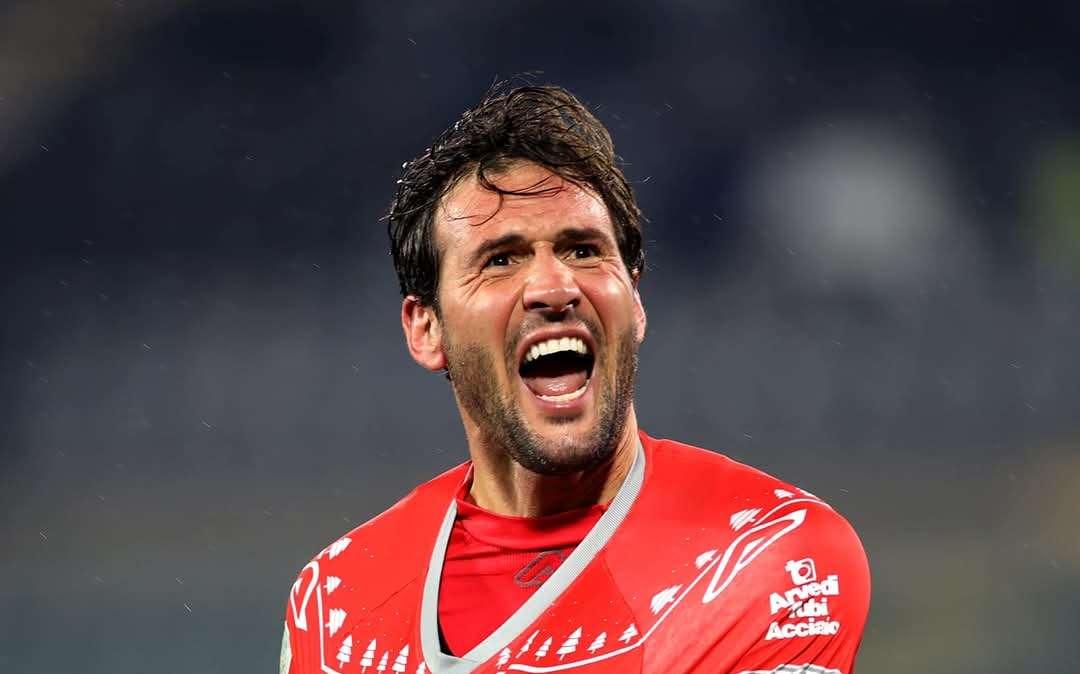 Stangata per la Cremonese: 10 giornate di squalifica a Franco Vazquez per il caso Dorval