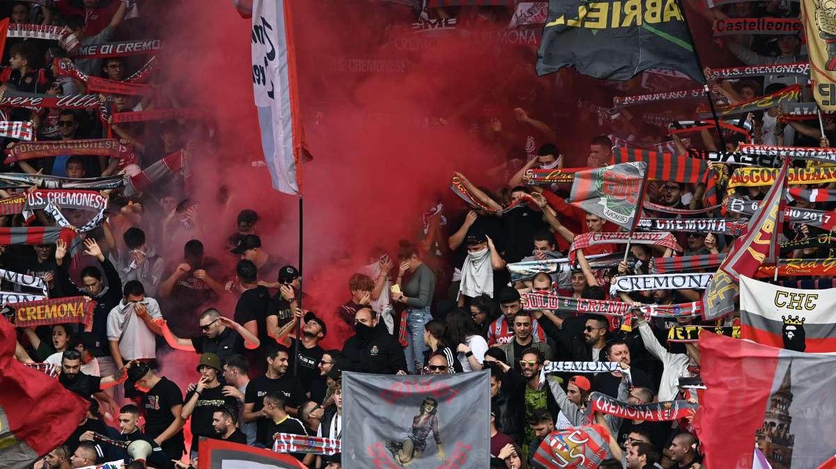 La Cremonese fa i miracoli: tramuta i fischi in applausi