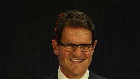 Inghilterra, Capello sotto attacco