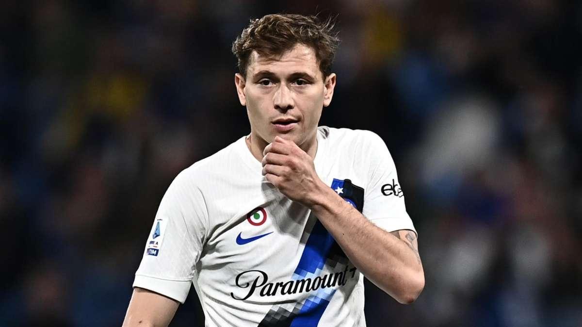 Italia, Barella dopo il rinnovo con l'Inter: "Volevo la firma prima dell'Europeo"