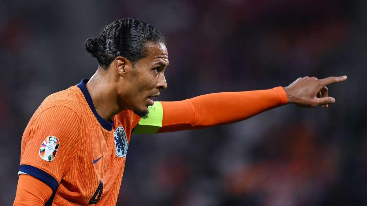 Olanda, Van Dijk: "Critiche comprensibili, forse ci sopravvalutiamo"