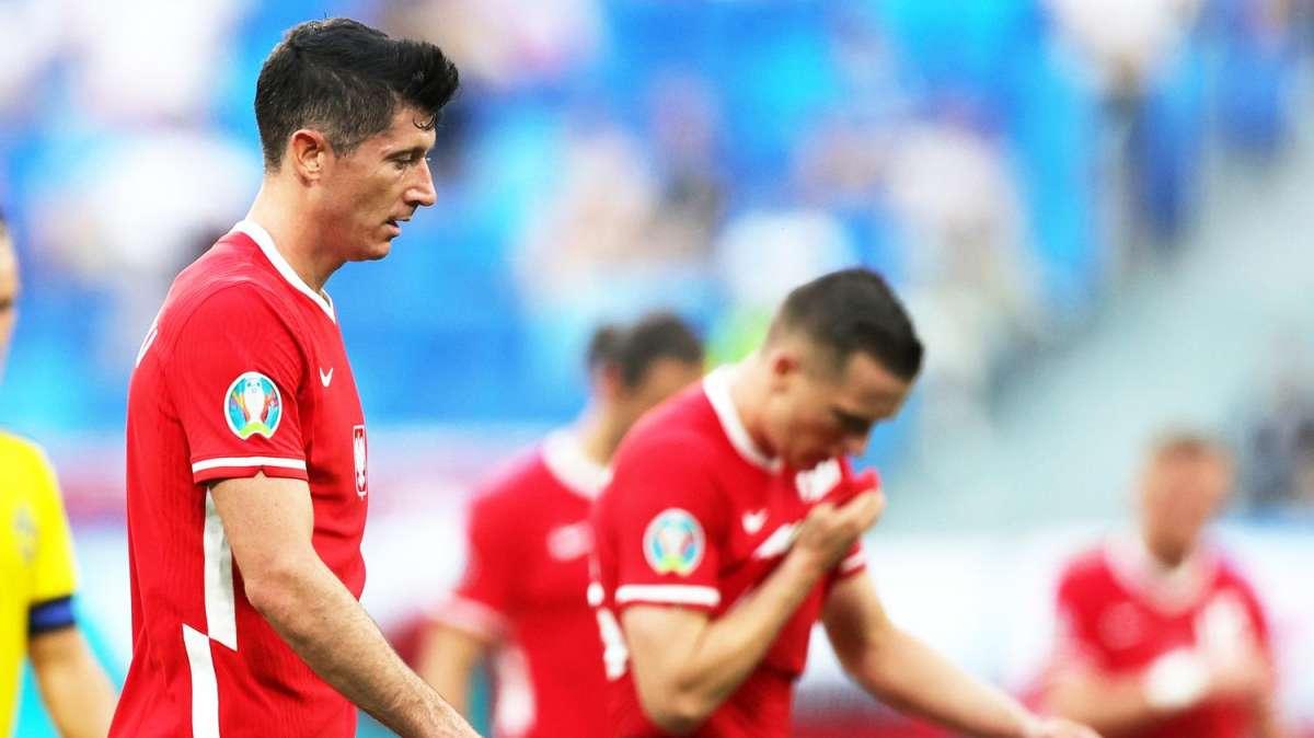 Polonia, che flop! Nel giorno di Lewandowski, la truppa di Probierz esce di scena
