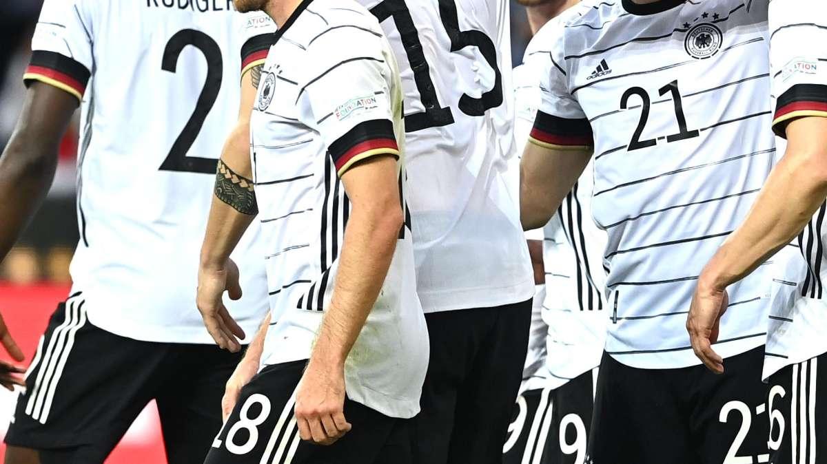 Germania, nuova polemica sulle maglie della Nazionale
