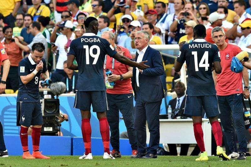  "Riscrivi la storia": L'Equipe sprona la Francia con uno speciale uomo immagine