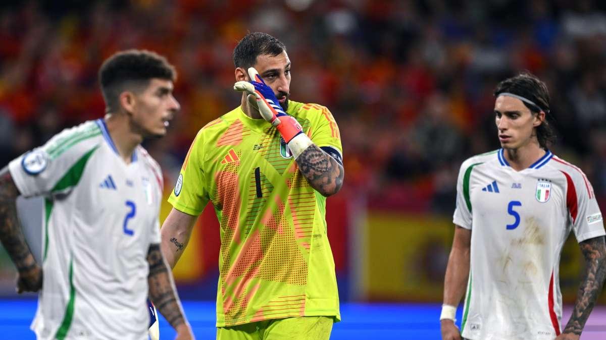 Spalletti, vogliamo molto di più. Abbiamo perso nel modo peggiore: non giocandocela. Che invidia per la Spagna di Yamal. Donnarumma l’unico a salvarsi. Possiamo qualificarci