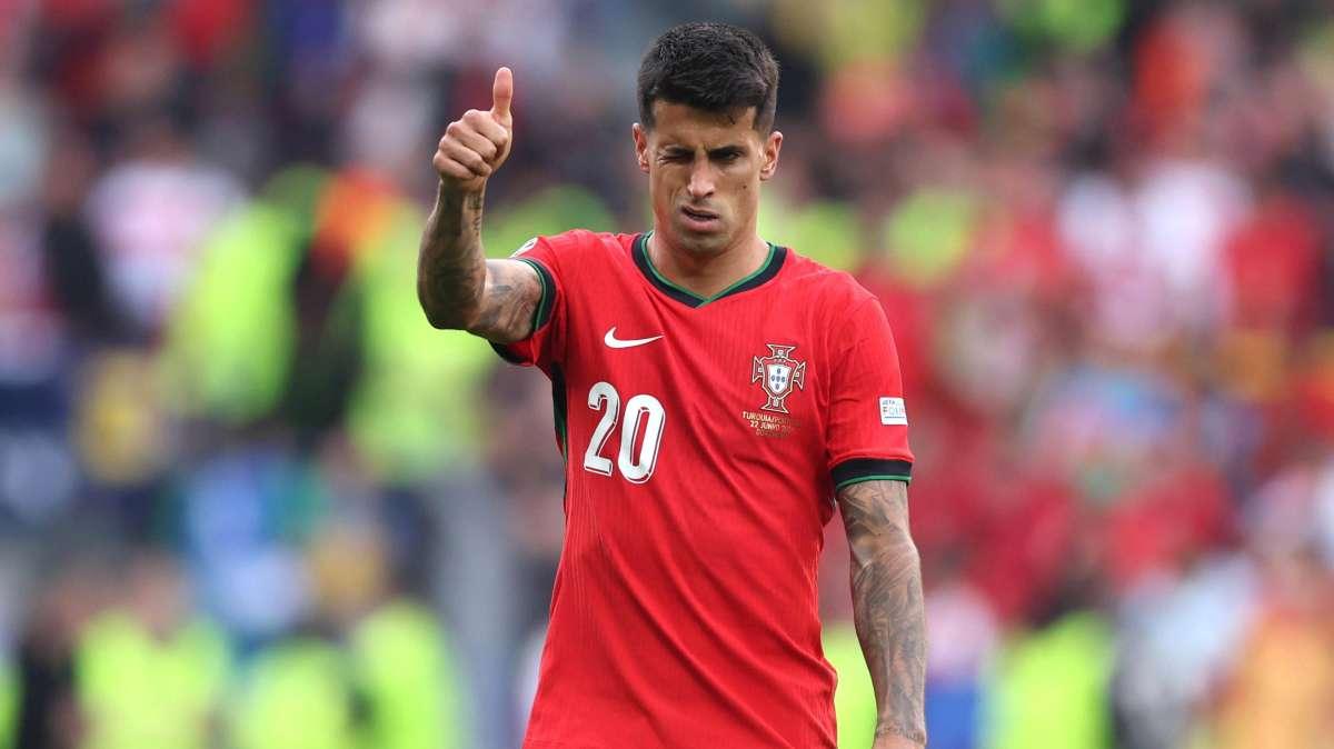 Portogallo, João Felix e Joao Cancelo lasciano il Barcellona 